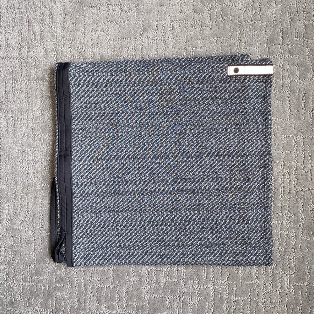 Lululemon Vinyasa Scarf Wrap